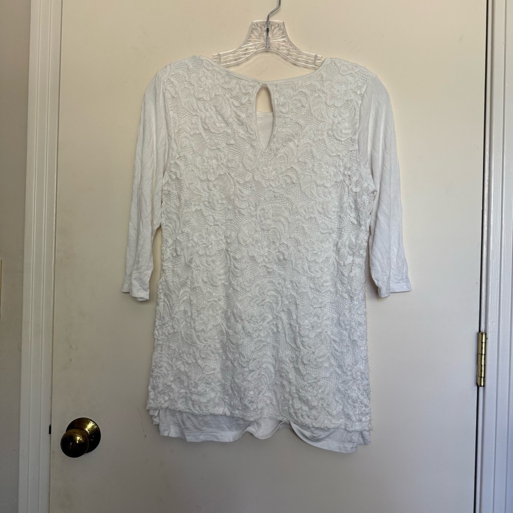 Loveappella White Lace maternity top